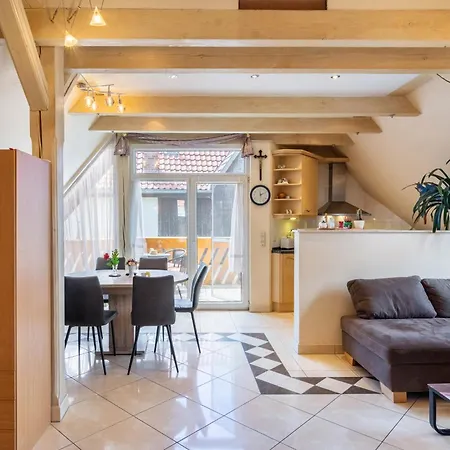 Fuer 6 Personen 110 M² * Dingelstadt